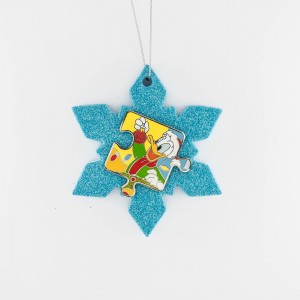 PinFolio Pin Holiday Decorations PinFolio Pin Holiday Decorations