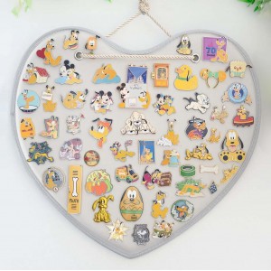PinFolio Heart Hanging Board