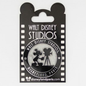DLP - Walt Disney Studios Mickey with Camera