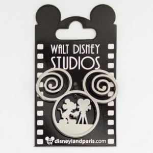 DLP - Walt Disney Studios Mickey Icon