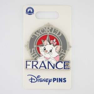 WDW - World Showcase - France - Marie